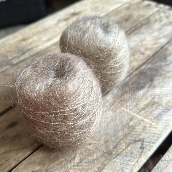 Luxury hand dyed mohair/silk lace - Picture 4 of 5